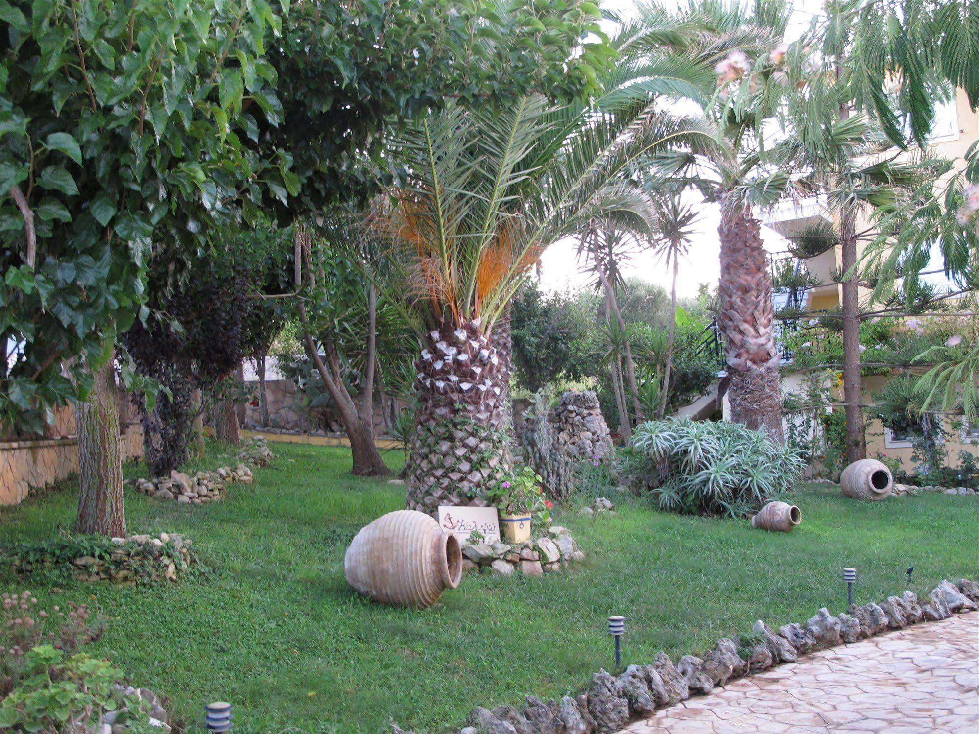 Calypso Studios Amoudi Extérieur photo