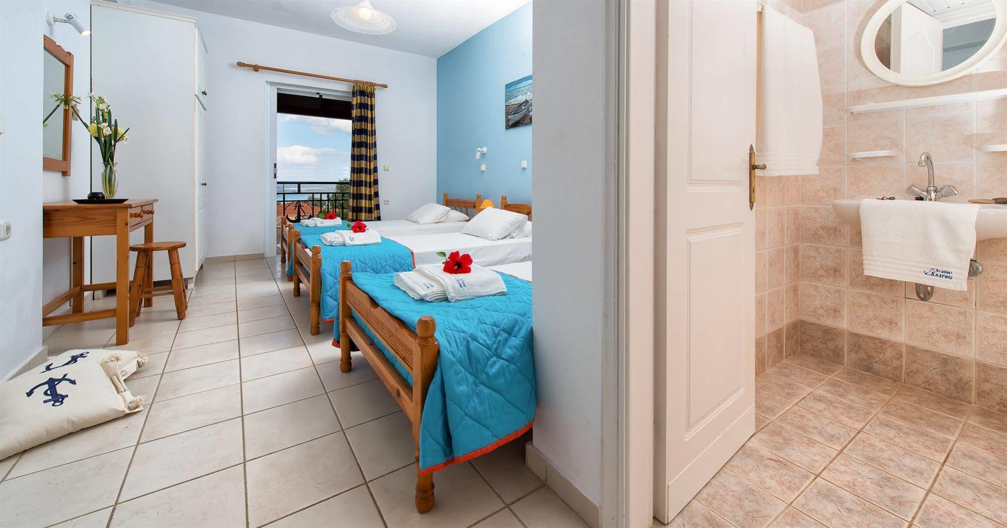 Calypso Studios Amoudi Extérieur photo